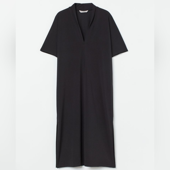 H&M Dresses & Skirts - Dolman Sleeve Dress